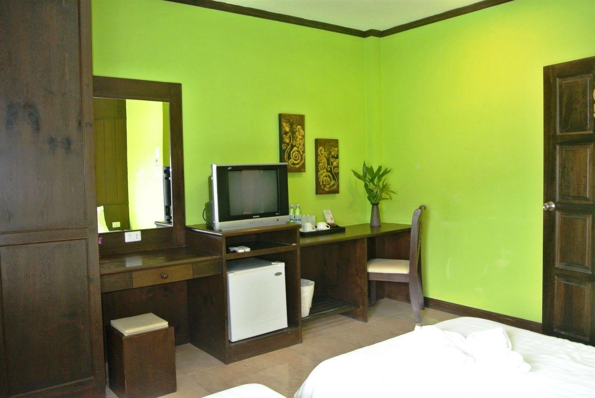 Gorgeous Boutique Room Patong Εξωτερικό φωτογραφία